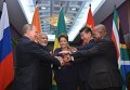 Встречи глав государств и правительств стран-участниц БРИКС перед началом саммита G20