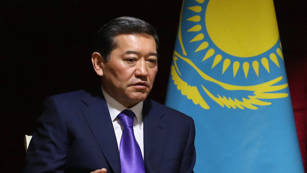 Экс-премьер Казахстана Серик Ахметов. Архивное фото