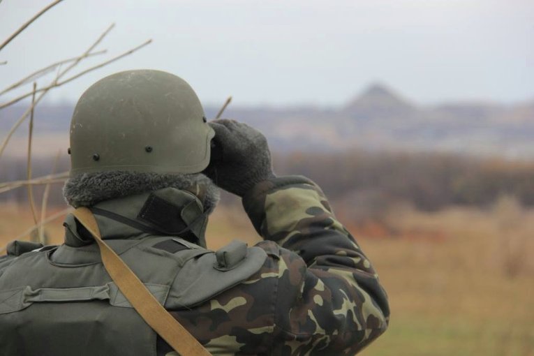 Днепропетровский мехбатальон укрепляет позиции в Лисичанском направлении