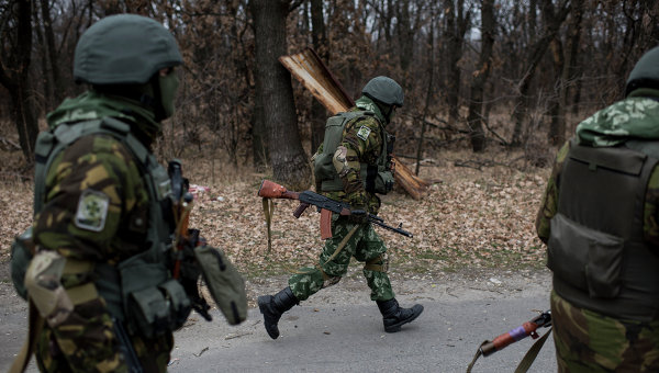 Украинские военнослужащие в Луганской области. Архивное фото