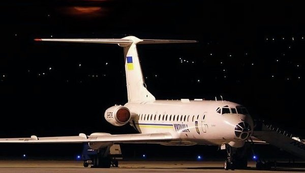 Самолет правительственного отряда Украины