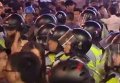 Гонконг: баррикады убрали - протесты продолжаются. Видео