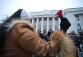 Избиратели и милиция проводили депутатов на первое заседание Рады