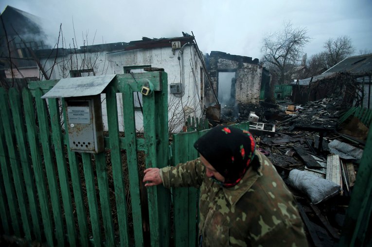 Последствия обстрела Донецка 27 ноября