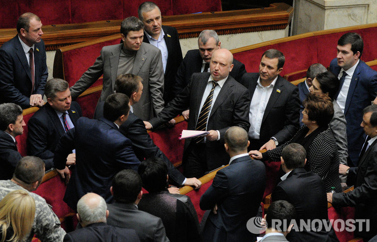 Депутаты обсуждают кандидатов на посты в Кабмине на заседании Верховной Рады