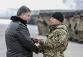Президент Украины принял участие в торжественной церемонии передачи Вооруженным силам Украины более 100 единиц боевой техники