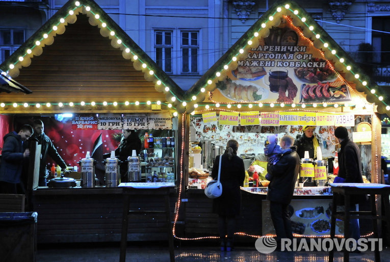 Праздничная ярмарка во Львове