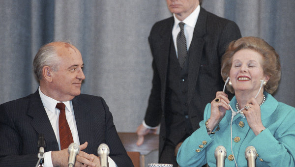 Михаил Горбачев и Маргарет Тэтчер. Архивное фото