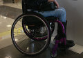 Девушка на ивалидной коляске