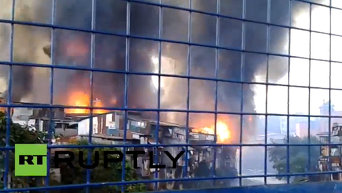 Пожар на Филиппинах уничтожил сотни домов. Видео
