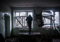 Ополченец ДНР в Донецкой городской больнице номер 3 после обстрела