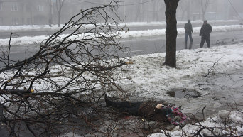 Погибшиий в результате обстрелов в Донецке (18+)