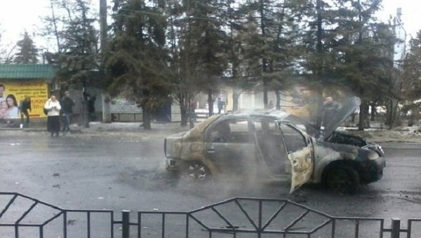 Место взрыва на остановке в Донецке, 22 января