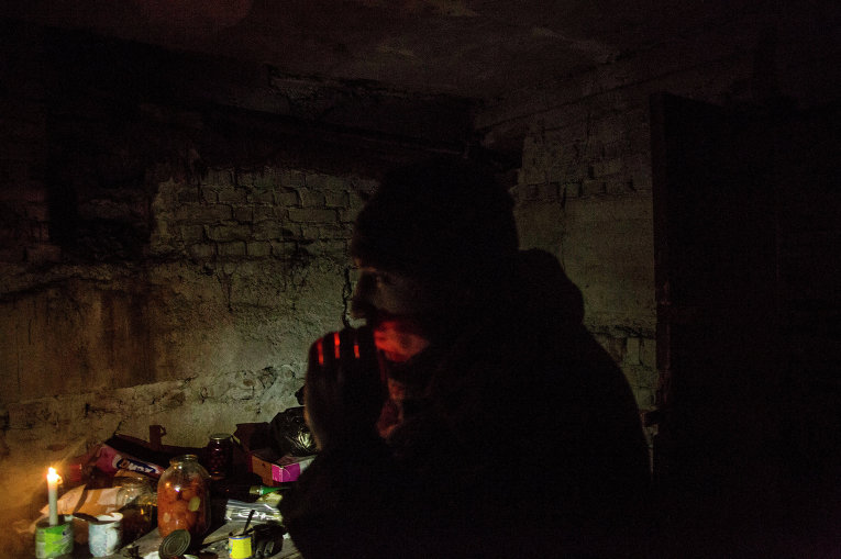 Ополчение в Донецке занимает новые позиции