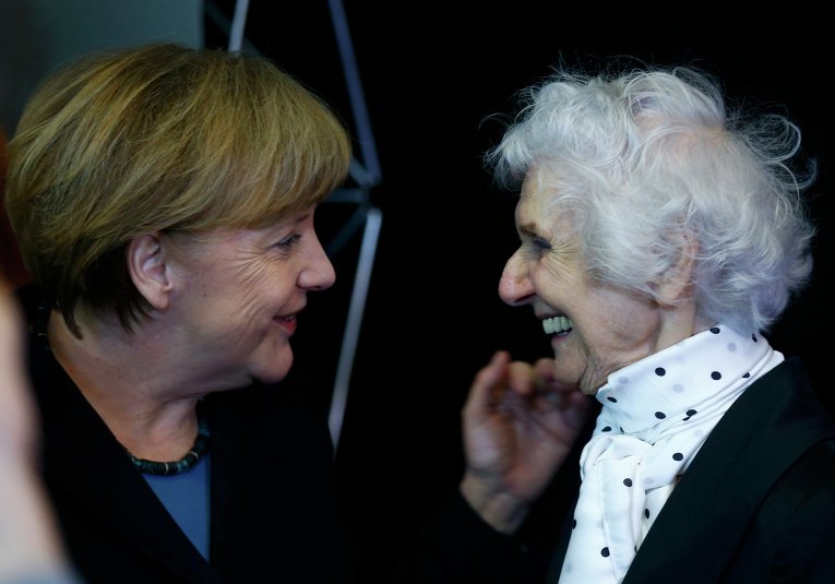 Канцлер Германии Ангела Меркель на мероприятиях в память о 70-й годовщине освобождения Освенцима