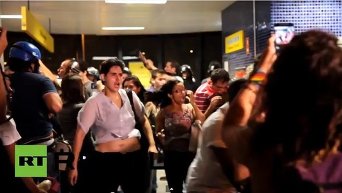 В Сан-Паулу полиция применила слезоточивый газ к активистам в метро