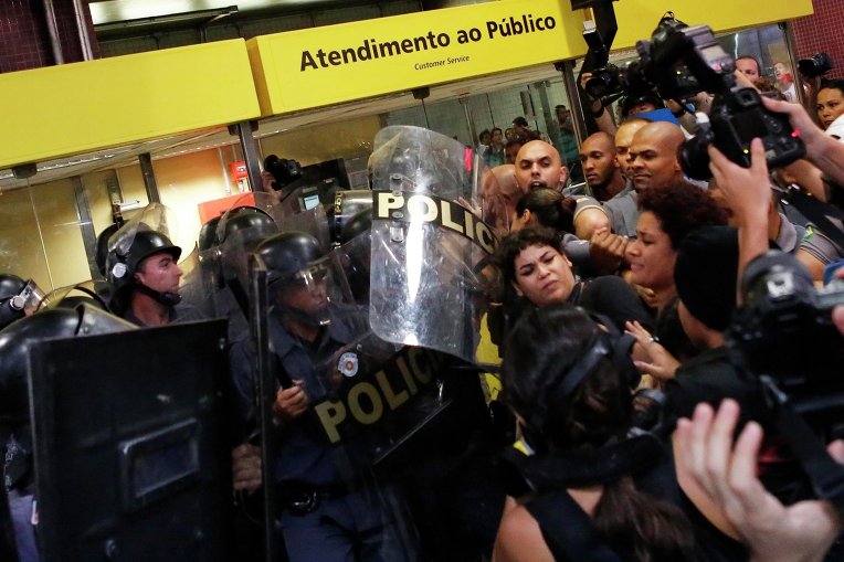 Столкновения в Сан-Паулу