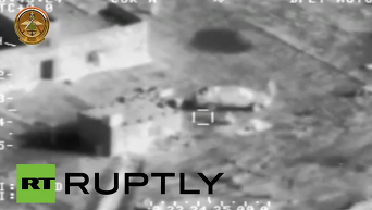 Правительственная авиация Ирака нанесла удар по позициям боевиков ИГ. Видео