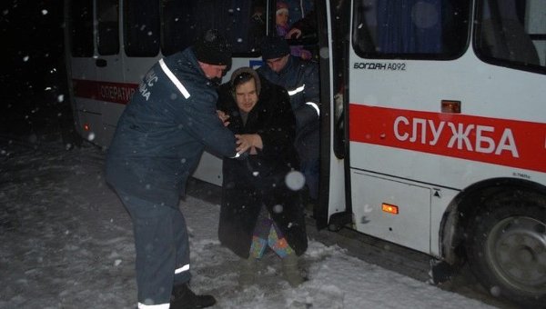 Эвакуация жителей Донбасса из-под обстрелов