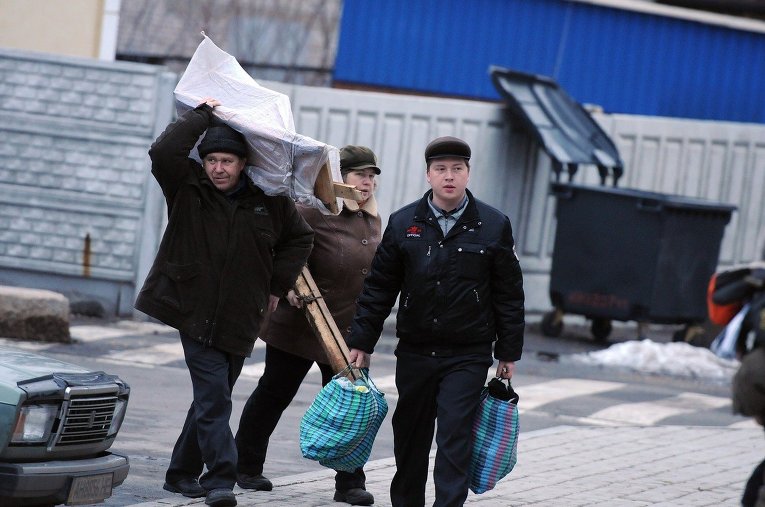 Эвакуация мирных жителей из Дебальцево в Славянск и Артемовск
