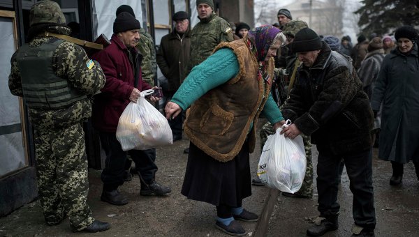 Эвакуация мирного населения из Дебальцево