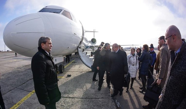 В Днепропетровск прибыл генеральный секретарь ОБСЕ Ламберто Заньер