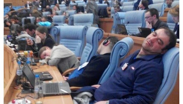 Спящие СМИ на переговорах в Минске
