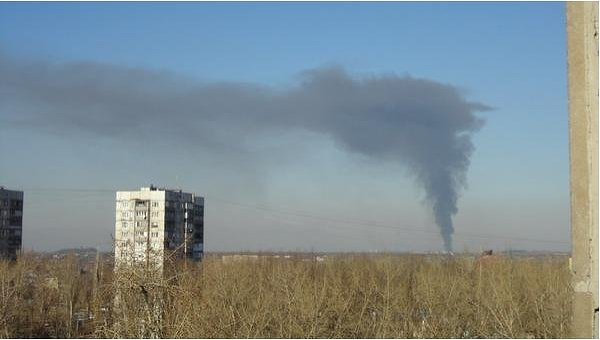 Пожар на заводе картонных изделий в Донецке