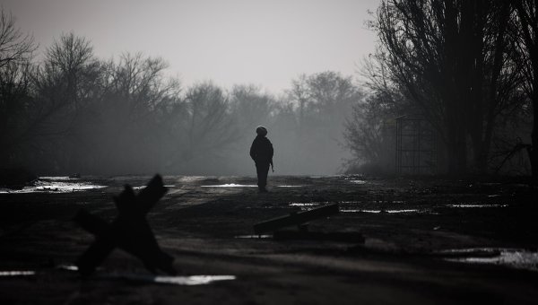 Ополченец в Донецкой области. Архивное фото