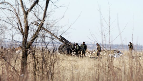 Артиллерия ВСУ к северу от Дебальцево, 17 февраля 2015 года