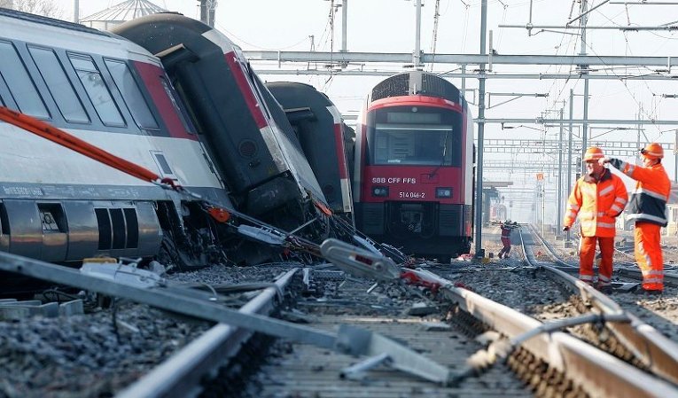 Авария поездов в Швейцарии
