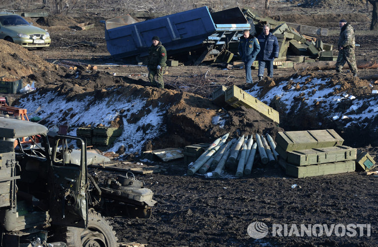 Разрушенный укрепрайон украинских военных на окраине города Дебальцево