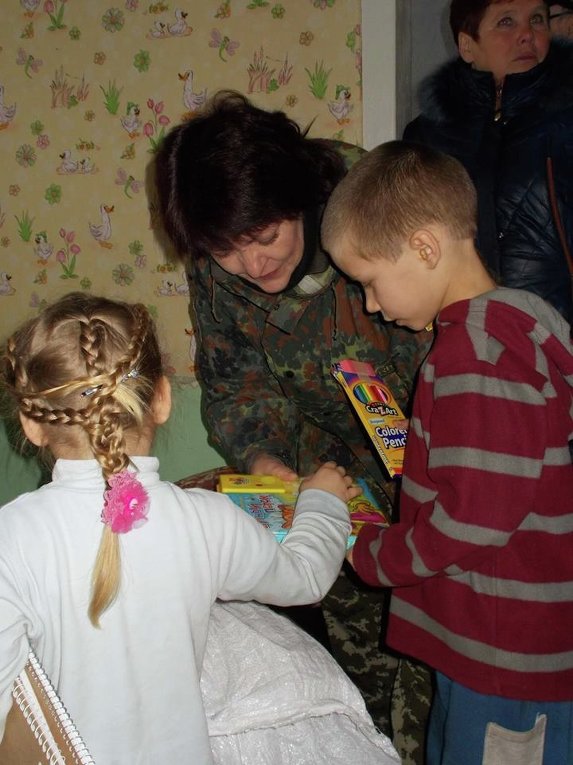 Помощь детям переселенцев Донбасса