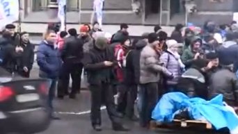Митинг финансового Майдана под НБУ