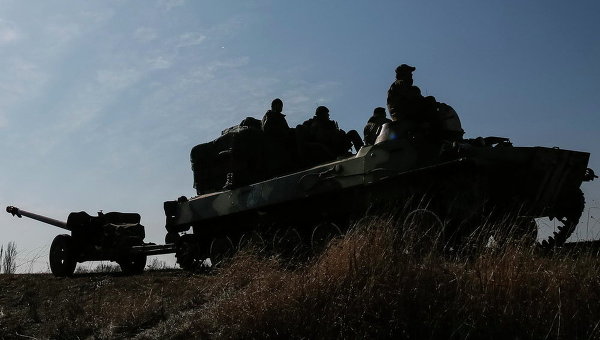 Украинские военные в Благодатном близ Дебальцево. Архивное фото
