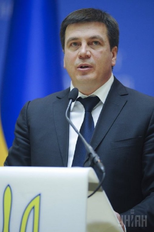 Вице-премьер-министр - министр регионального развития, строительства и жилищно-коммунального хозяйства Геннадий Зубко