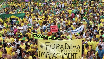 Бразильцы требуют импичмент президенту