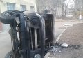 Сгоревшие авто силовиков в Константиновке