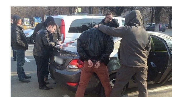 Задержание с поличным на взятке в Броварском районе Киевской области