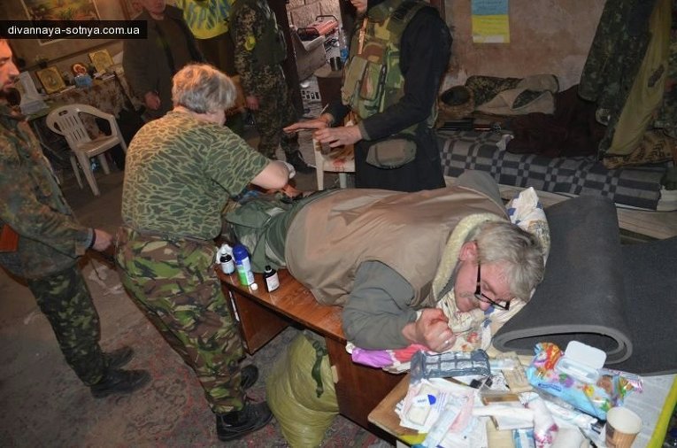 Раненые украинские военные  в результате обстрела Песок