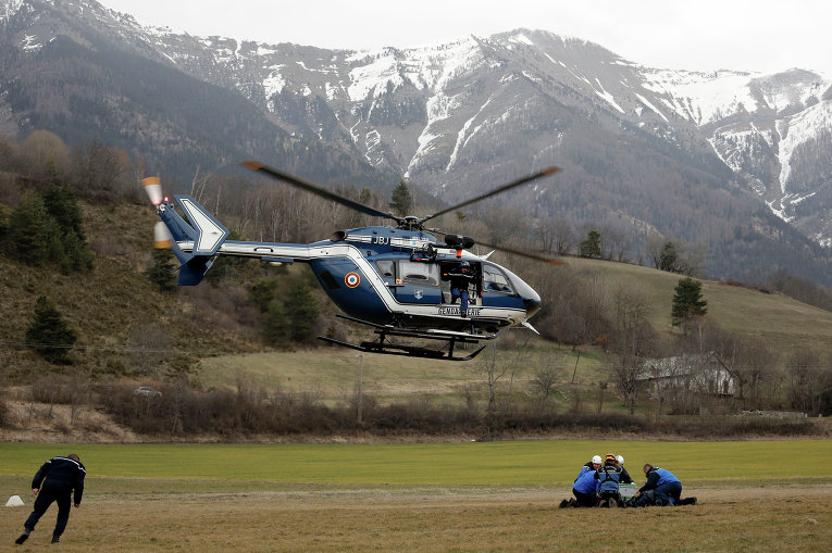 На месте авиакатастрофы Airbus A320 в Альпах