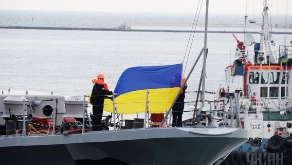 Флагман ВМС Украины, фрегат Гетман Сагайдачный (U130) в Одессе