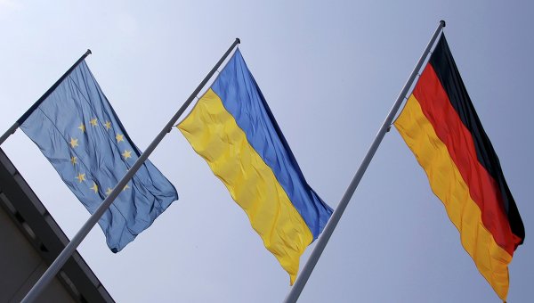 Флаг Украины, Евросоюза и Германии