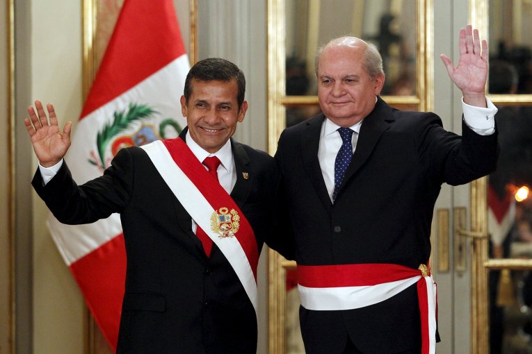 Президент Перу Ольянто Умала и новый премьер-министр страны Педро Катериано