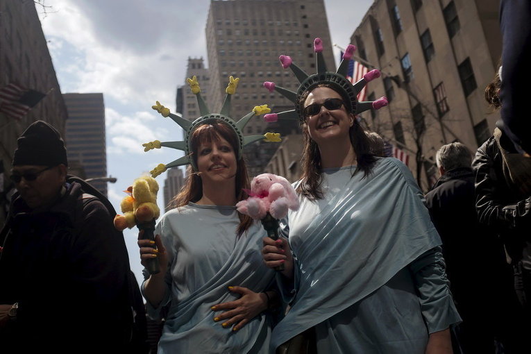 Пасхальный парад на 5-й авеню в Нью-Йорке