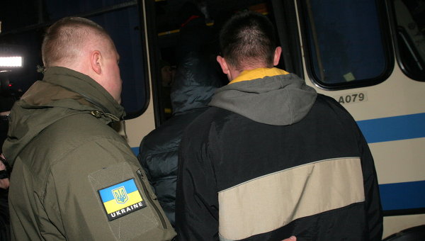ДНР передала украинской стороне пленных силовиков