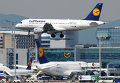 Самолет Lufthansa