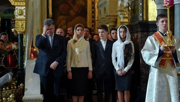 Порошенко с семьей во Владимирском соборе