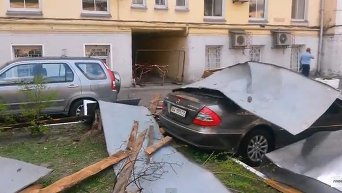 Ураган в Киеве. Видео