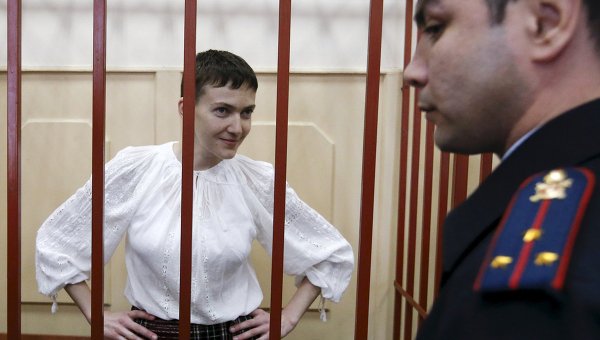 Надежда Савченко в российском в суде. Архивное фото